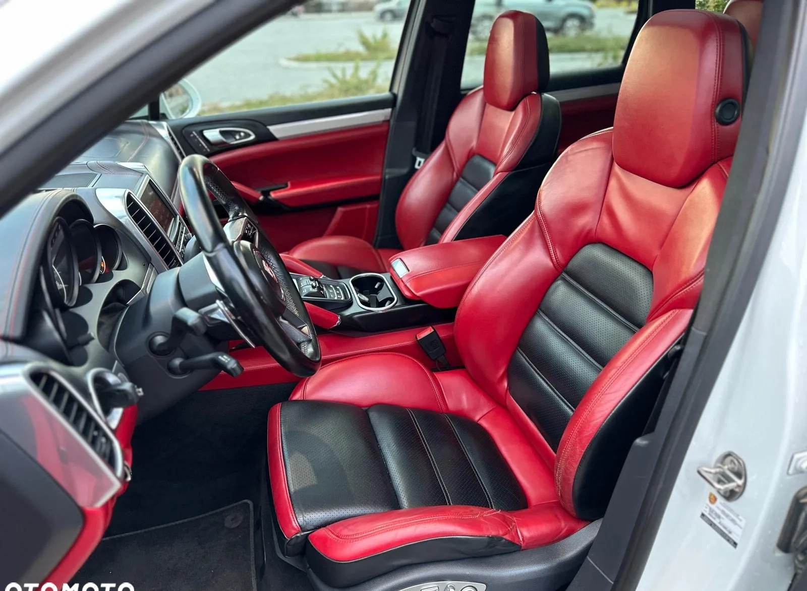 Porsche Cayenne cena 189000 przebieg: 269400, rok produkcji 2015 z Ostróda małe 121